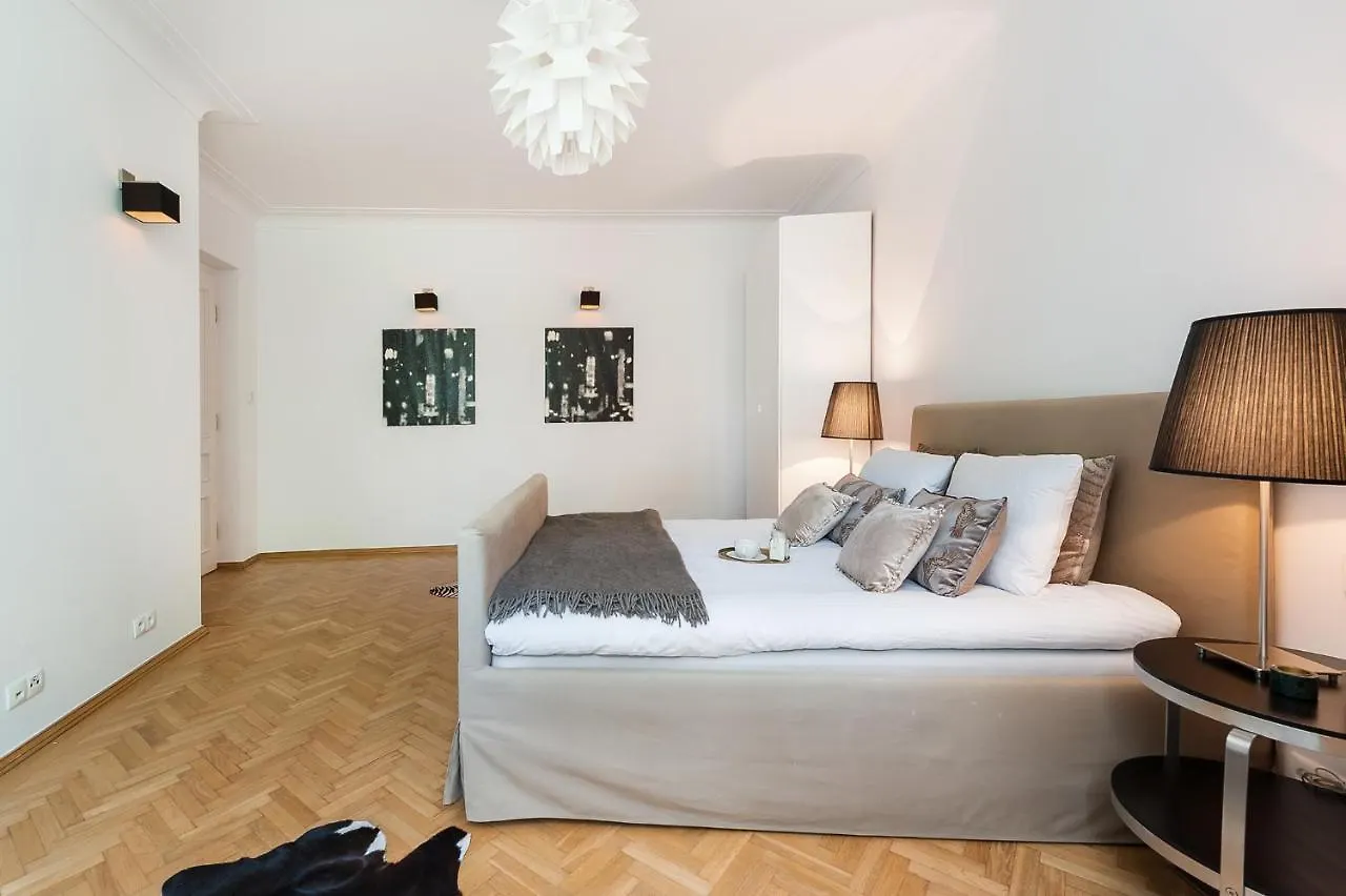 Syncret Apartment - Loftaffair Krakov