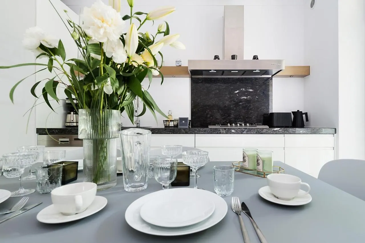 Syncret Apartment - Loftaffair Krakov